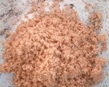 A picture of step 1 of Honey caramel crunch cake pops.