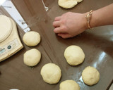 Foto langkah ke 3 dari resep Roti Pizza Mini Super Empukk puk puk.