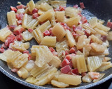 Foto del paso 3 de la receta: Macarrones integrales con cardo