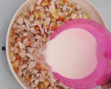 Foto langkah ke 3 dari resep Risol isi Ragout ayam.