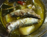 Foto del paso 2 de la receta: Ensalada de 🍅 tomate con sardinas🐟 en aceite