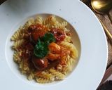Gambar langkah 7 resipi Pasta Spiral Meatball.