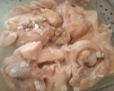 Foto langkah ke 3 dari resep Ayam Suwir Kukus.