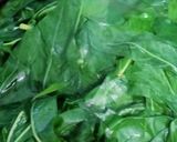 Foto langkah ke 1 dari resep Gulai daun singkong.