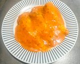 Foto del paso 2 de la receta: Filetes de merluza en salsa de pimientos de piquillo