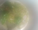 A picture of step 2 of Dal palak.