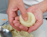 Foto del paso 3 de la receta: Bombas de Patata a la Brava