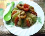 A picture of step 8 of Prawn veggie leftover rice.