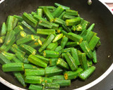 ભીંડી મસાલા (Bhindi Masala Recipe In Gujarati) રેસીપી સ્ટેપ1ફોટો