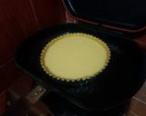 Foto langkah ke 2 dari resep Pie Susu Topping Keju Almond dengan Double Pan.