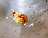 รูปขั้นตอนการทำที่ 3 ของ กะเพราหมูสับผัดพริกไทยอ่อน🌶🍃