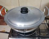 A picture of step 7 of Masala fry fish curry.
