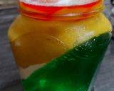 A picture of step 4 of Junky jelly dessert.