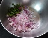 पांढरा पावटा भाजी,बटाटारस्सा आणी कांदा चाट (Pavta Bhaji Batata Rassa Kanda chat Recipe In Marathi) रेसिपी स्टेप 7 फोटो 