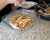 Foto del paso 19 de la receta: Lasaña de Calabacin con Carne Picada de Pollo al ajo y perejil
