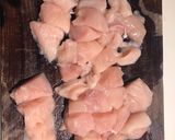 Foto del paso 1 de la receta: Keto - Pollito a la crema de quesos con huevitos picantones.... o no