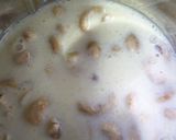 A picture of step 2 of Kesar Kaju Carrot Halwa.