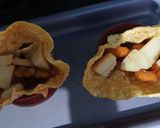 पापड़ कोन मूंगरिंग चाट (Papad cone moongring chaat recipe in Hindi) रेसिपी चरण 6 फोटो