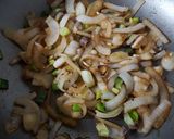 Foto del paso 2 de la receta: Papas chorreadas