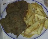 Foto del paso 3 de la receta: Milanesas de carne con fritas😍