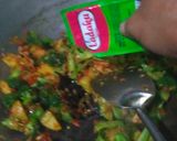 Foto langkah ke 8 dari resep Balado Kentang Brokoli.