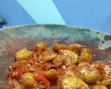 Foto langkah ke 4 dari resep Penyet udang sambel trasi.