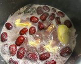 Gambar langkah 3 resipi Bubur Kacang Merah dengan Durian & Kurma Merah.
