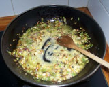 Foto del paso 4 de la receta: Espárragos verdes en salsa de trufas negras