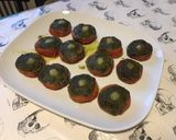 Une image de l'étape 7 de Tomates au four façon provençale ail et persil.