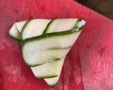 A picture of step 4 of Cucumber Onigiri.