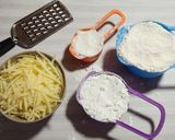 Foto del paso 1 de la receta: ✨💖Galletitas de queso de mi abuela💖✨Se desarman en el paladar, doradas por fuera, tiernas por dentro