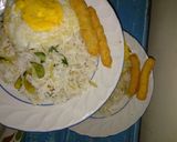 Foto langkah ke 7 dari resep Nasi goreng putih.