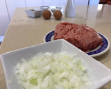 Foto del paso 1 de la receta: Volovanes de patata con carne