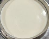 A picture of step 6 of Strawberry Cheese cake.