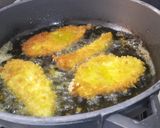 A picture of step 7 of Crispy chicken fillets with lime.