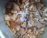 A picture of step 4 of بھنا گوشت مصالحہ.