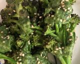 A picture of step 4 of Wild garlic miso sauce.