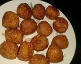 A picture of step 2 of Dry veg manchurian.