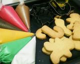 Foto langkah ke 4 dari resep Cream Cheese Cookies / Fancy Cookies.
