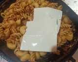 चीसी रेड सॉस पास्ता (cheesy red sauce pasta recipe in Hindi) रेसिपी चरण 5 फोटो