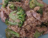 Foto del paso 6 de la receta: Salteado de quinoa con brócoli y cerdo