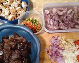 Foto langkah ke 1 dari resep 15. Tumis Cumi Asin-Jamur- Tahu Ala Bunda.