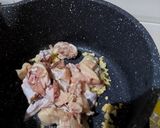 Foto langkah ke 3 dari resep Ayam Jamur Kecap (Topping Mie Ayam).