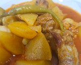 Foto del paso 6 de la receta: Costillas de cerdo con sepia, patatas y langostineras
