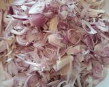 Foto del passaggio 1 della ricetta Marmellata di cipolle rosse