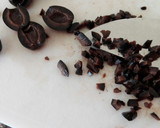 Foto del paso 2 de la receta: Polvo de aceituna negra