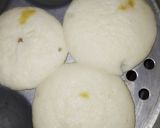 A picture of step 1 of Idli chat.