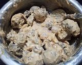 A picture of step 3 of Mushroom tikka.