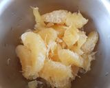 A picture of step 1 of Sweetlime/ Sathukudi/Mosambi Juice.