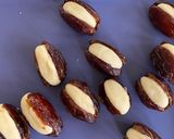 A picture of step 4 of Medjool Dates.